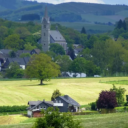 Pretty Holiday Near The Ski Area * Schmallenberg